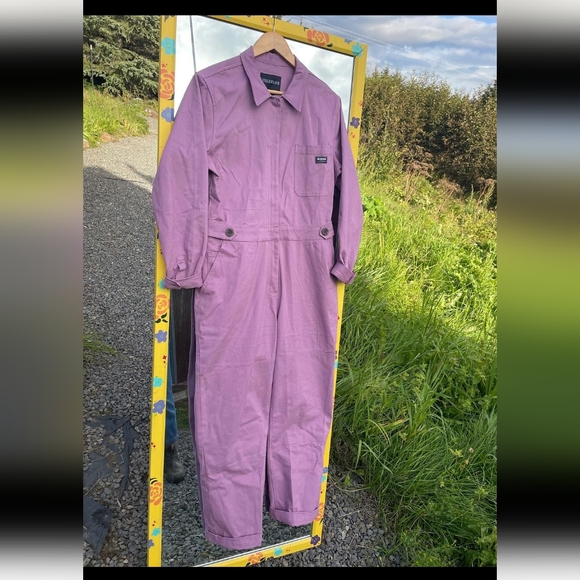 Essential Long-Sleeved Coverall - Picture 2 of 7